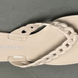 NIB-Wild Diva Lounge Jingle-12 Nude PVC Flip-Flop Thong Sandals US Women’s Sz 6