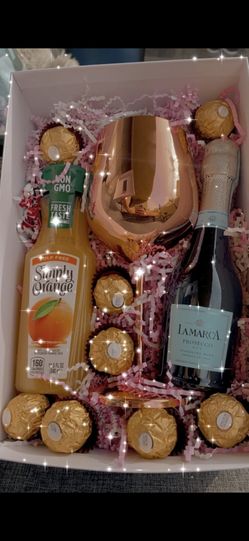 Mimosa Gift Box 