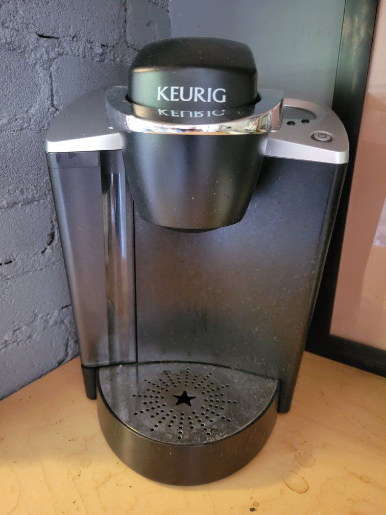 Keurig Coffee Maker - Frother Not Working for Sale in St. Cloud, FL -  OfferUp