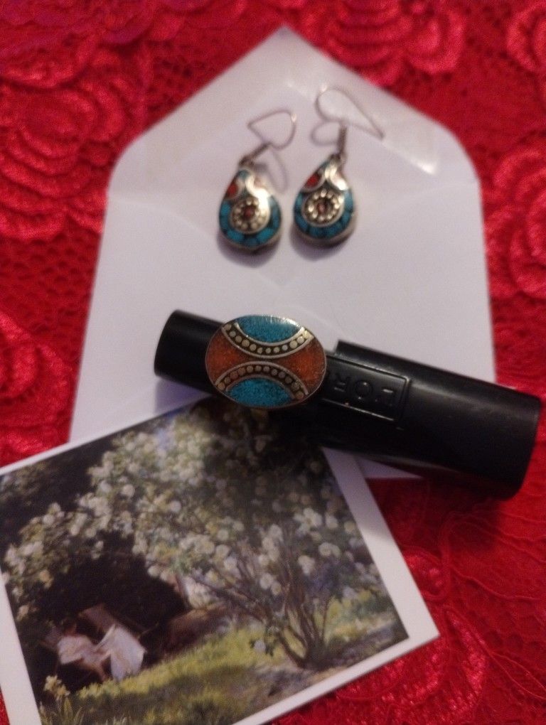Tibetan silver ring & matching earrings
