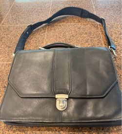 Kenneth Cole brief case