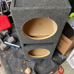 Dual 12” Vented Car Subs Speaker Enclosure-40.00