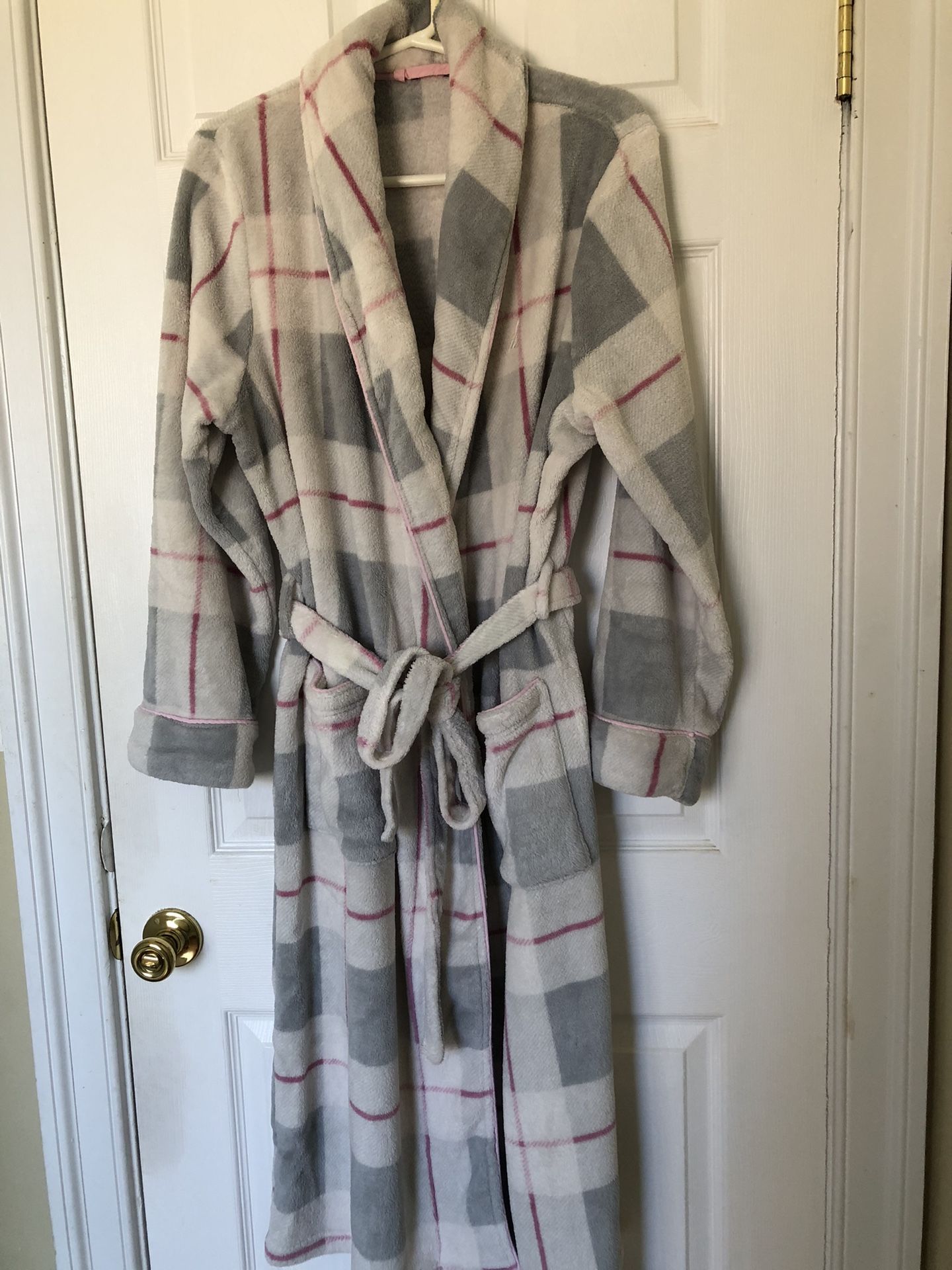Women’s Robe