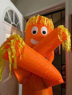 Inflatable Halloween Costume Lot – Minion & More