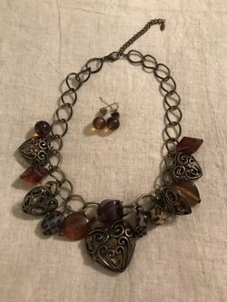 Gorgeous antique style charm/stone set