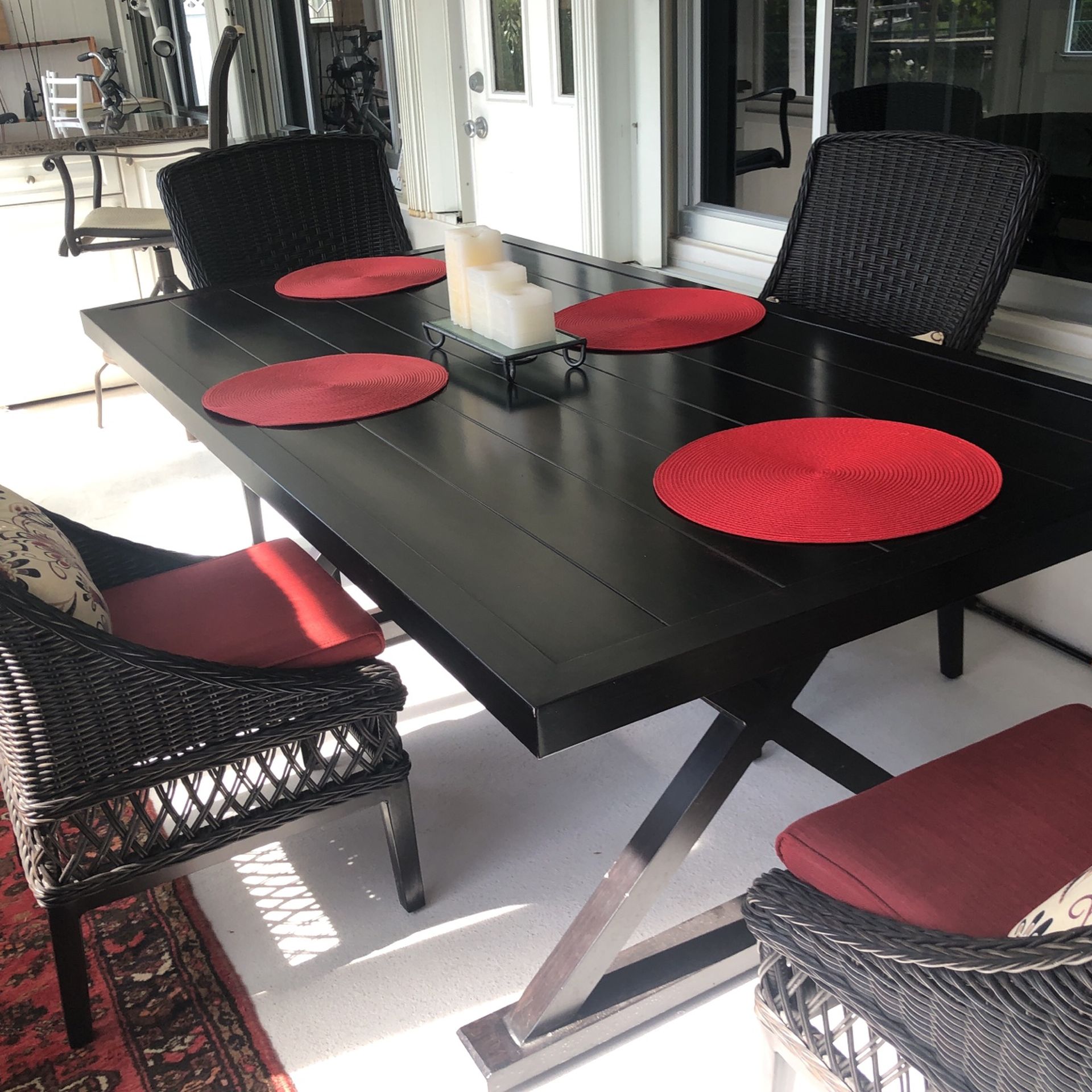 Patio Table With 4 Chairs And Cushions 