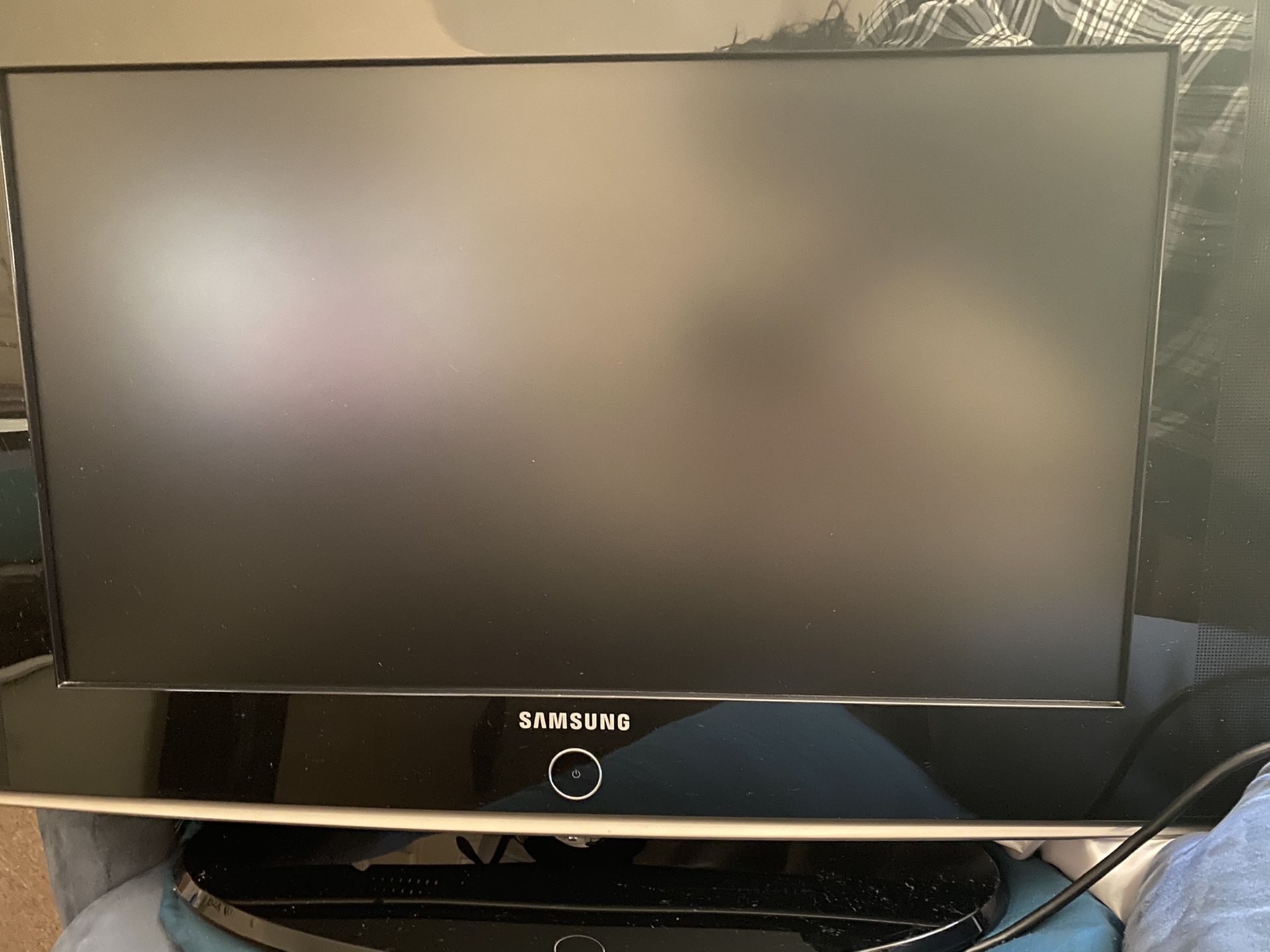SAMSUNG 26" widescreen HDTV
