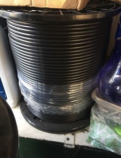 New RG6 cable 1000 Ft