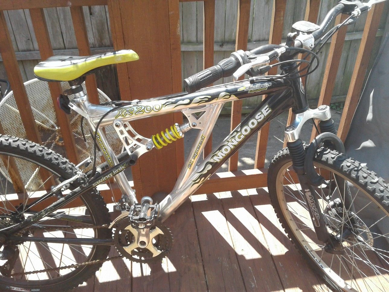 Mongoose XR200 bike for Sale in St. Louis MO OfferUp