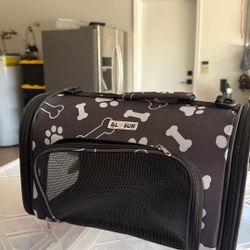 Dog  Carrier