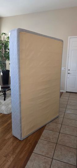Box Spring, Queen Size, great condition