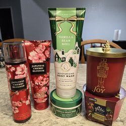 New Bath And Body Works Bundle 
Includes 4 bath and body works items and 2 candles 
