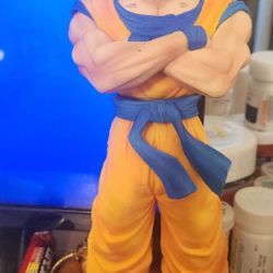 Dragon Ball Z Statue