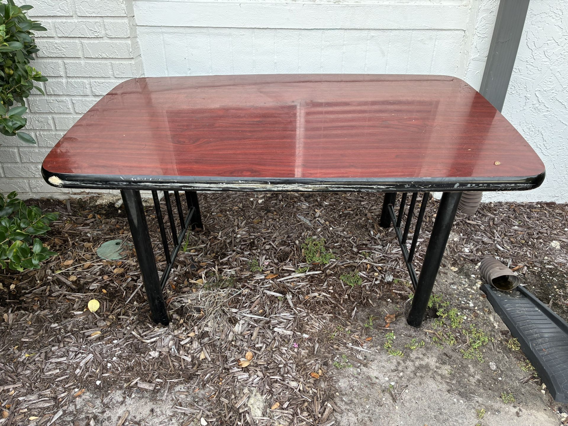 Free Dining Table 