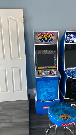 Arcade 1up Big Blue with extras