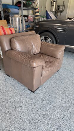 Soft Oversized Leather Chair