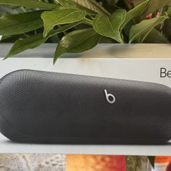 Beats Pill 