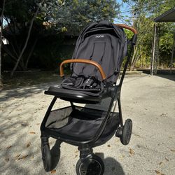Nuna Baby/toddler Stroller