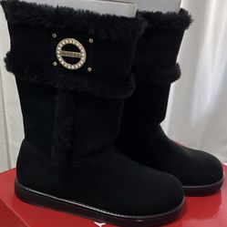 Boots (Guess)