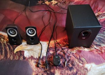 Logitech 2.1 PC Speaker System with Subwoofer