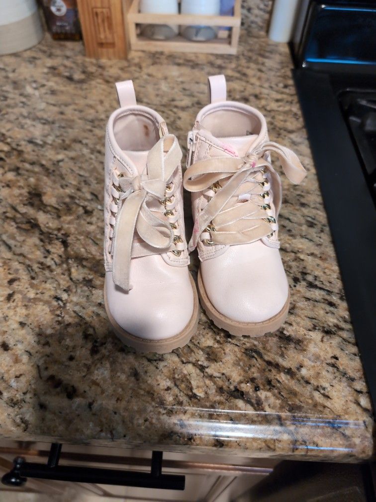 Girls Boots