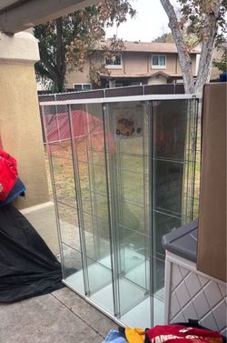 Glass Detolf shelves