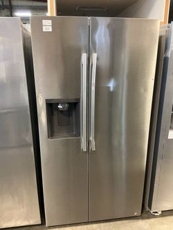 LG LS27T3230S Side-by-Side Refrigerator (Open-Box / Scratch & Dent)