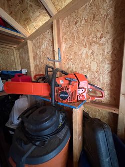 Chainsaw