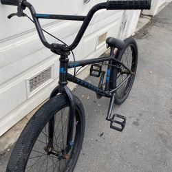 Haro Downtown BMX Bike
