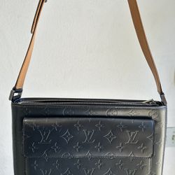 Louis Vuitton Mat Alston Nior Handbag
