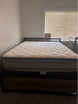 Queen size mattress, box spring and bed frame