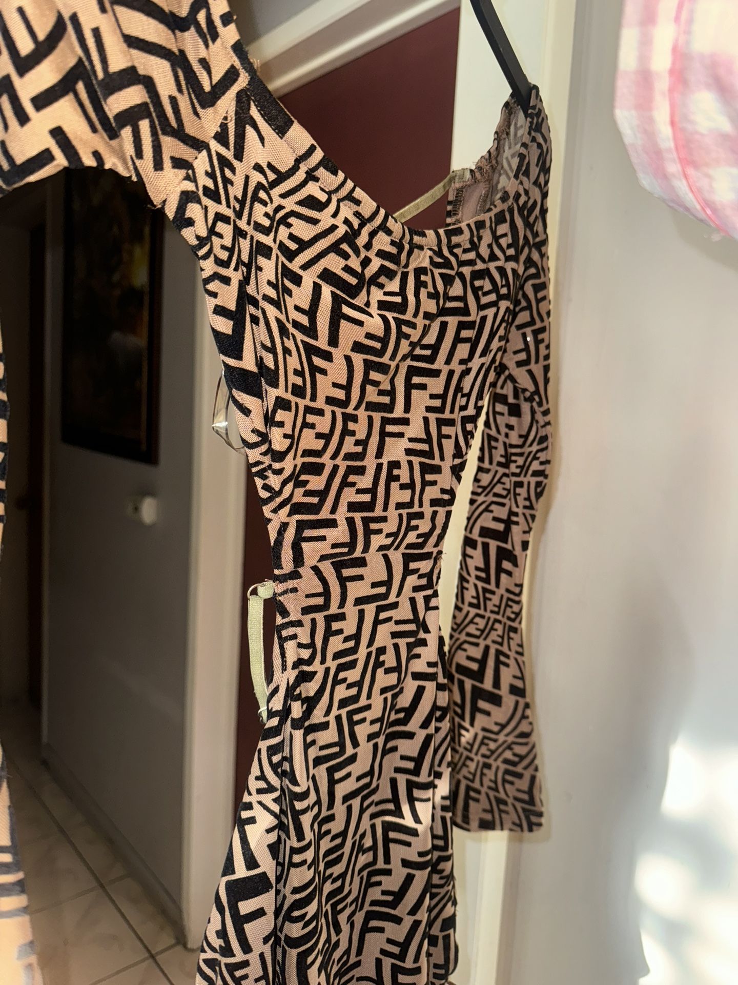 Honey pink F pattern Dress