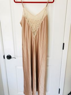 Silky satin gown with lace size M
