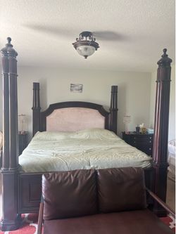 Bedroom set