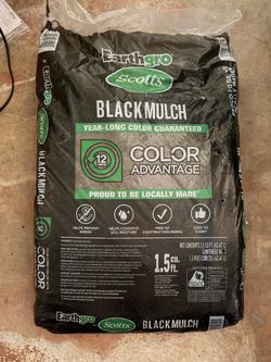 3 Bags of Earthgro by Scotts Black Mulch – Unopened