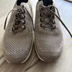 Johnston & Murphy Knit Sneakers Size 10