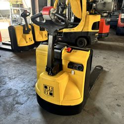 HYSTER FORKLIFT ELECTRIC PALLET JACK
