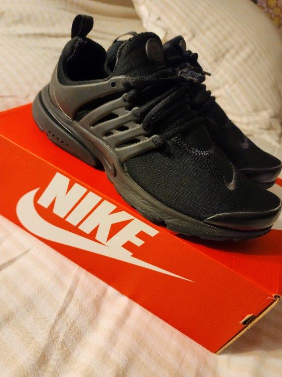 Nike Air Presto, Nike Presto, Nikes, Mens Shoes, Mens Nikes,  Nike Shoes, Mens 10, Nike Size 10 