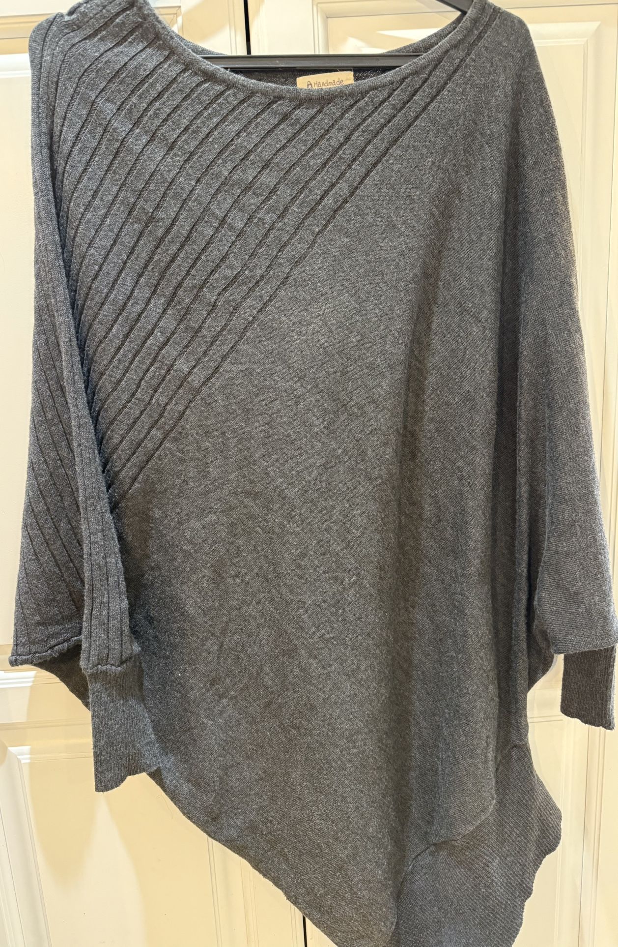 Women Fashion Grey Oversized Poncho Sweater With sleeve