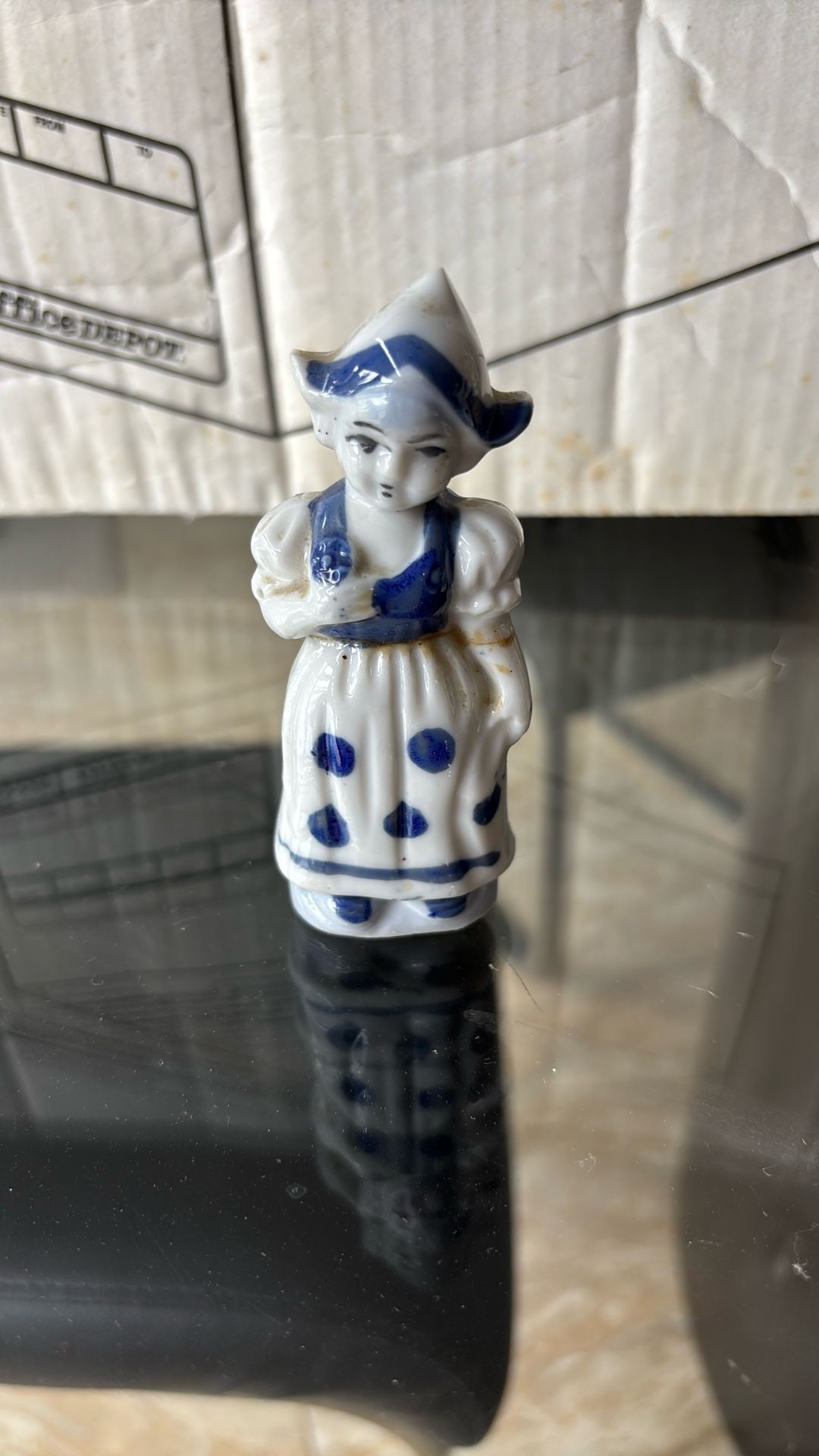 Vintage Porcelain Dutch Girl