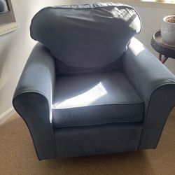 Nursing Chair 