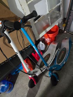 2 x Razor E200 Scooters