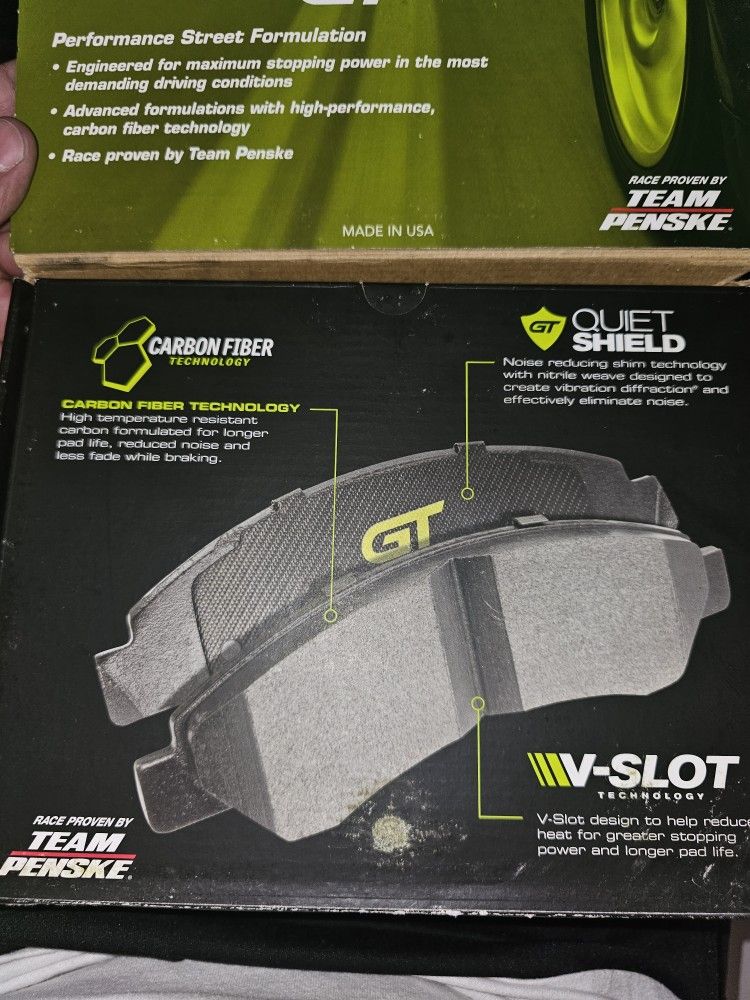 2003 Infinti G35 Brake Pads (Sedan)