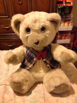 Teleconcepts 1986 talking bear phone