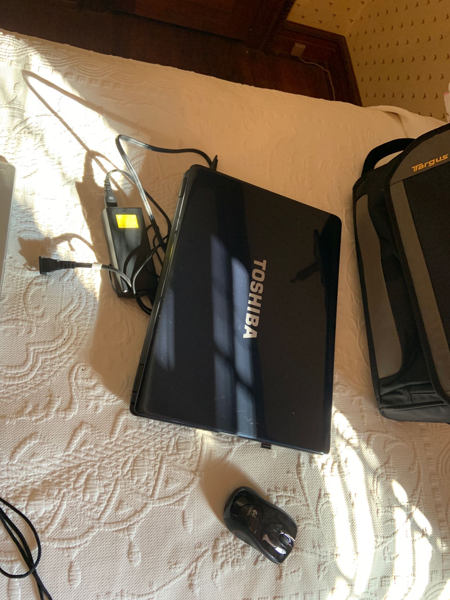 Toshiba laptop with charger and wireless mouse