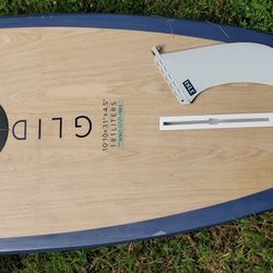 Paddleboard  SUP. Isle Glider, 10'-10" X 31"