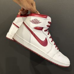 Jordan 1 High ‘85 Metallic Burgundy 