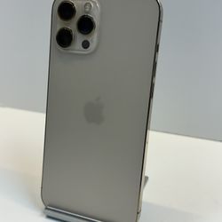 Apple iPhone 12 PRO MAX 128gb. ( Fully Unlocked )