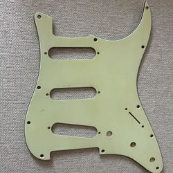 Stratocaster Mint Green 3-ply  Pickguard