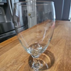 Globets and Wine Glasses